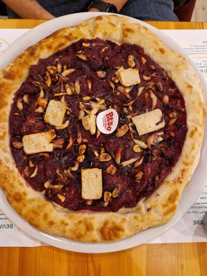 Notre Dame at Pit'sa in Bergamo