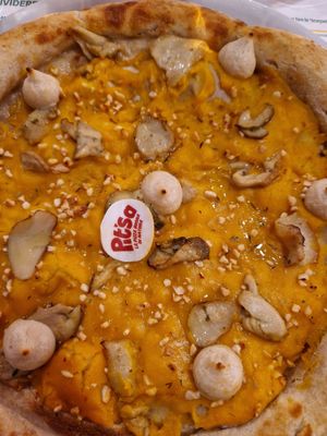  at Pit'sa in Bergamo