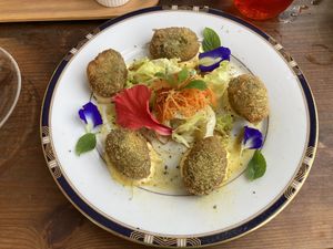 Plant based oysters   at Ryuness - リューネス（ゆかるひ店） in Okinawa