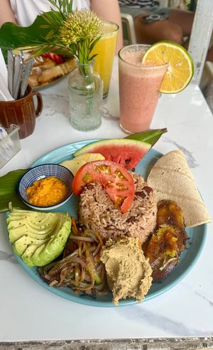   at bread what what in Puerto Viejo De Talamanca