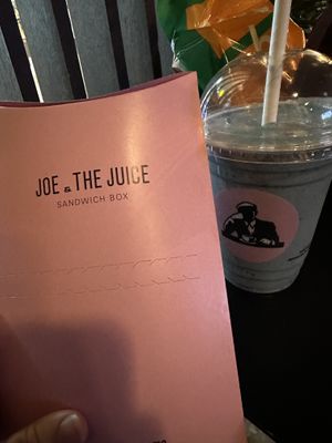   at AMS - Joe & The Juice - Lounge 3 in Schiphol