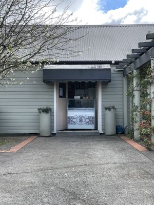Booth  at Little Liberty Creamery in Inglewood