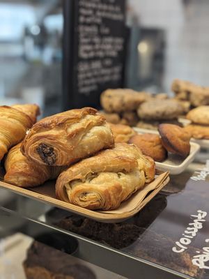  at AME Café in Lyon