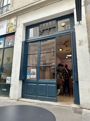   at AME Café in Lyon