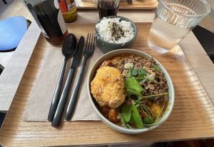 Curry japonais at AME Café in Lyon