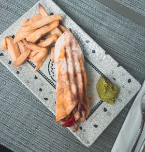 The best Vegetarian ‘Chicken’ fajita 👌🏼  at Maria's Bar in Alora