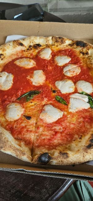  at L'Osteria Pizza e Cucina in Gianyar