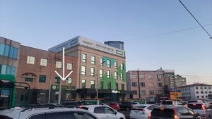  at Loving Hut - Baruun Durvun Zam in Ulaanbaatar