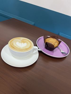 Latte and muffin  at Coconela in Santa Cruz