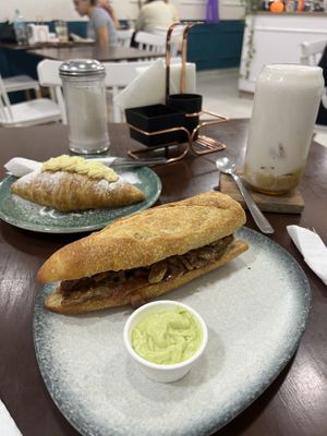   at Coconela in Santa Cruz