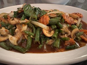 SPICY GREEN BEAN AND MUSHROOM   at Thai Orchid in Klamath Falls