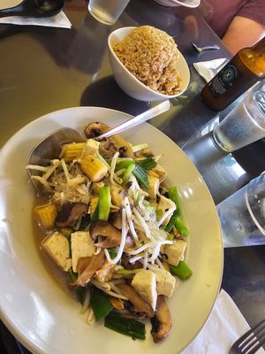 #65 with a side of brown rice at Thai Orchid in Klamath Falls