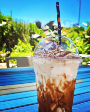 Refreshing Iced Chocolate
g/f  w' vegan options...
Love me some Coconut Icecream w' Macadamia, Almond, Oat or Soy Mylk at The Green Galley in Coffs Harbour