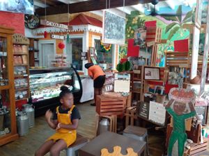 There is a sweet treat section where you can buy icecream, cakes, sample chocolate etc. at House of Chocolate Grenada Museum in St Georges