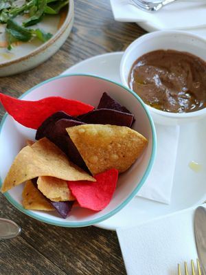 Nachos and Blackbean Hummus  #Veganuary at Limewood in Hong Kong Island