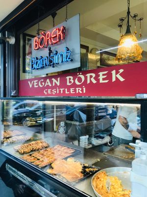  at Tarihi Güler Börekçisi in Istanbul