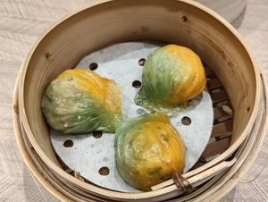 emperor prawn dumpling at D'Life Signature 蔬品軒 - Chinatown Pt in Central Singapore