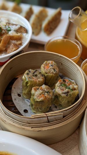 Vegan Dim Sum - Siew Mai at D'Life Signature 蔬品軒 - Chinatown Pt in Central Singapore