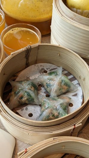 Vegan Dim Sum - Jade Dumpling at D'Life Signature 蔬品軒 - Chinatown Pt in Central Singapore