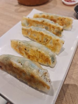 Fried Gyoza ~ 26/01/23 at D'Life Signature 蔬品軒 - Chinatown Pt in Central Singapore