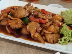 sweet sour monkey head mushroom at D'Life Signature 蔬品軒 - Chinatown Pt in Central Singapore