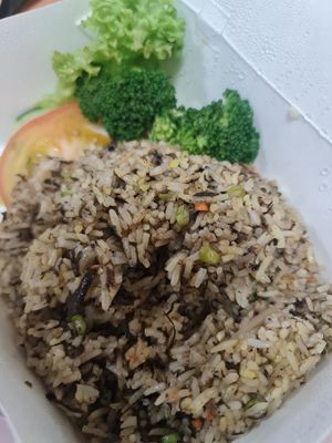 Olive Fried Rice ~ 31/8/23 at D'Life Signature 蔬品軒 - Chinatown Pt in Central Singapore