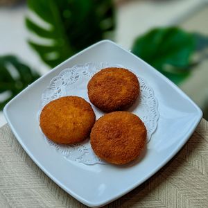 Vegan Fried Pumpkin Cake at D'Life Signature 蔬品軒 - Chinatown Pt in Central Singapore