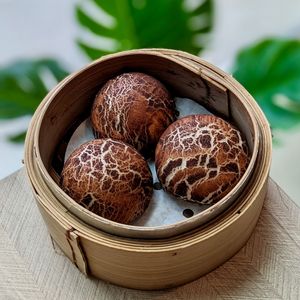 Vegan Truffle Mushroom Bun at D'Life Signature 蔬品軒 - Chinatown Pt in Central Singapore