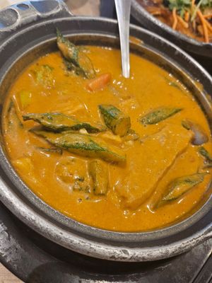 Thai style curry ~ 14/5/24 at D'Life Signature 蔬品軒 - Chinatown Pt in Central Singapore