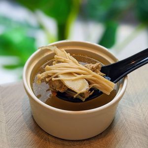 Vegan Herbal Stew Soup at D'Life Signature 蔬品軒 - Chinatown Pt in Central Singapore