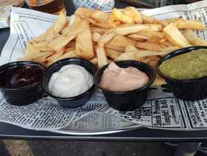 Chips with different sauces at Bar Cafetería Xerez in Jerez
