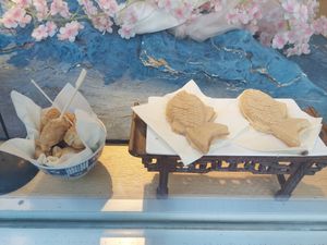 The display shows 2 different sizes at Bing Go in Dusseldorf