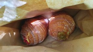 Raspberry/ cream & Pistachio  at Krafin in Prague