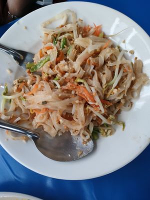 Pad Thai #Veganuary at Youta Vegan Foods in Bangkok