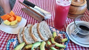 Vegan Breakfast at Café Taganga in Santa Marta