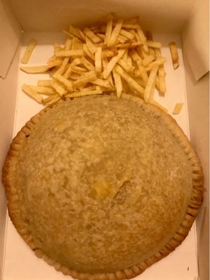 Ravioli (seitan&greens; super tasty and big! 15 cm) – take away.  at DaTerra - Matosinhos in Matosinhos