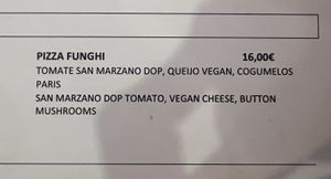   at SpaccaNapoli Porto in Porto