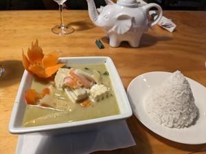 Green curry with tofu at Nine Elephants in Corning