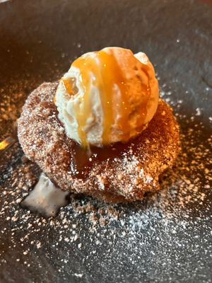 Apple fritter  at Bellona in Toronto