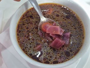 Cabbage beetroot soup at Neo Eón in Zvolen