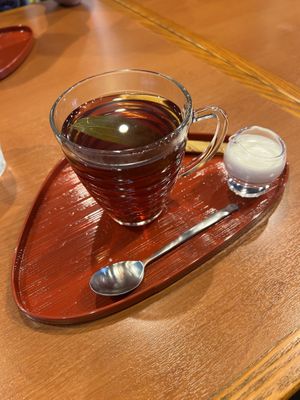 Cinnemon tea   at Chirashiya - ちらし寿司のちらしや  in Kamakura