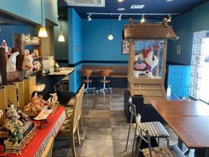 Hina matsuri decorations  at Chirashiya - ちらし寿司のちらしや  in Kamakura