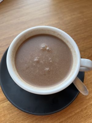 Oat milk chocolat chaud   #Veganuary at Floe in La Plagne-tarentaise