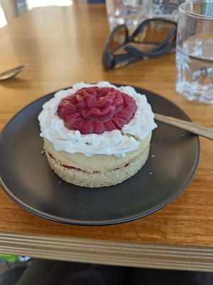 Some kind of coconut and raspberry dessert at Floe in La Plagne-tarentaise
