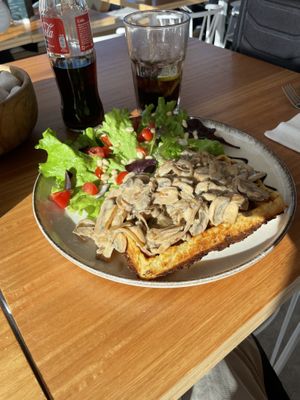 Home waffle and mushrooms 👌  at Floe in La Plagne-tarentaise