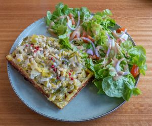 Vegan gaufre de pomme de terres avec sauce de poireau   at Floe in La Plagne-tarentaise