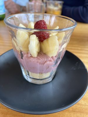 Vegan raspberry crème pâtissière with banana  at Floe in La Plagne-tarentaise