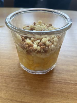 Apple crumble  at Floe in La Plagne-tarentaise