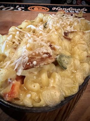 Spicy Mac w/ house made pepperoni  at Pig Minds Brewing in Machesney Park