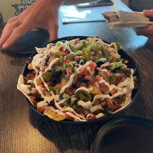 nachos at Pig Minds Brewing in Machesney Park